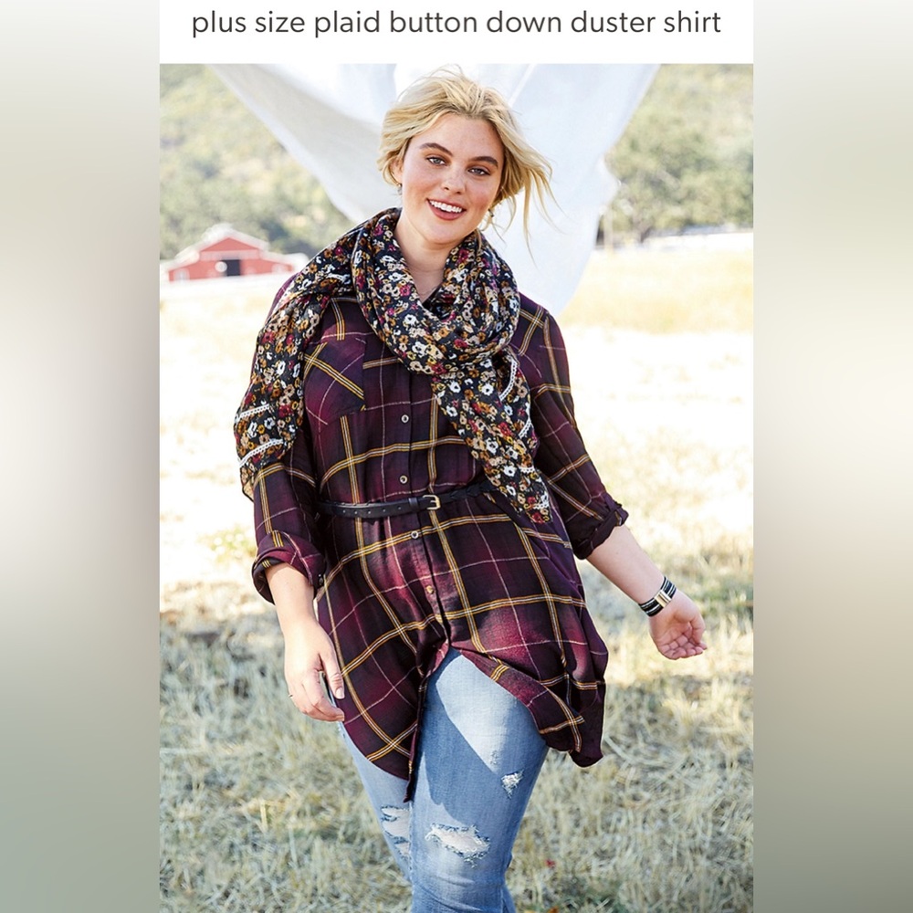 Maurices Relaxed Fit Duster Plaid Button Down Shirt Burgendy Size 2